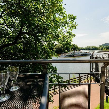 Weserwohnung - Bootshaus Urlaub Am Wasser Hamelin Exterior foto