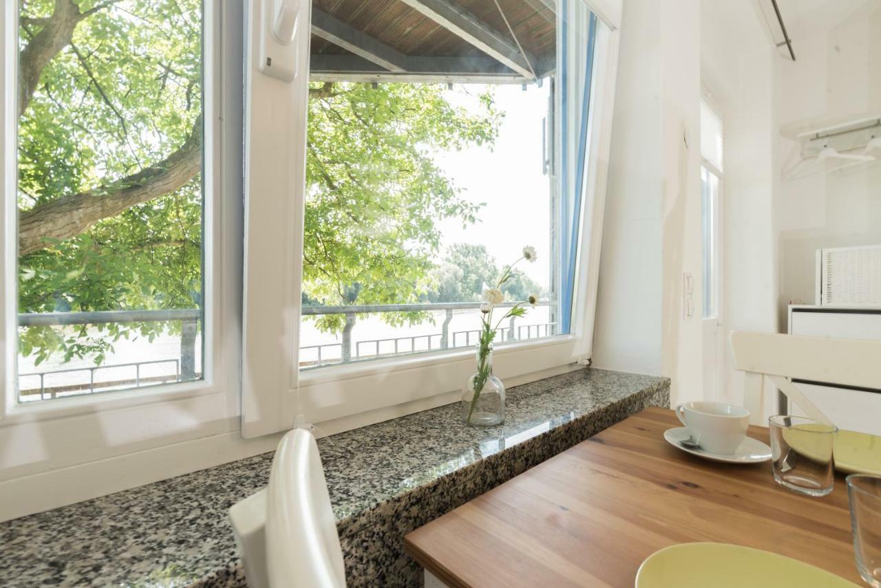 Weserwohnung - Bootshaus Urlaub Am Wasser Hamelin Exterior foto