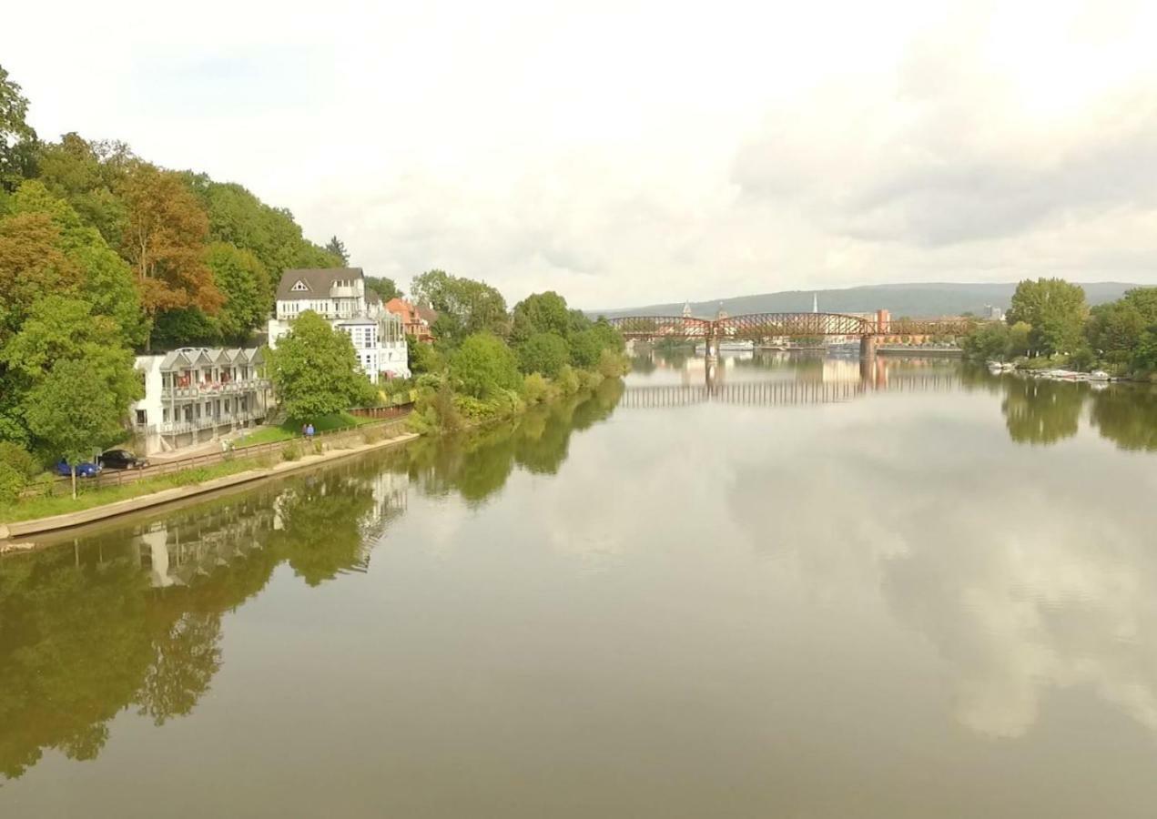 Weserwohnung - Bootshaus Urlaub Am Wasser Hamelin Exterior foto